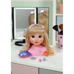 Baby born styling head carla