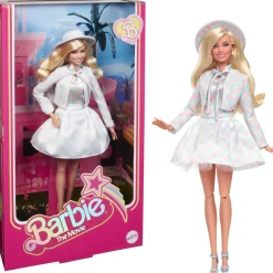 Barbie The Movie Deluxe Barbie met geruit  mantel setje