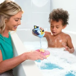 Bluey bad spatteren en drijven