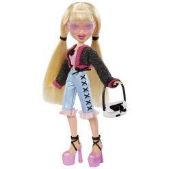 Bratz Goin Out! Doll Cloe