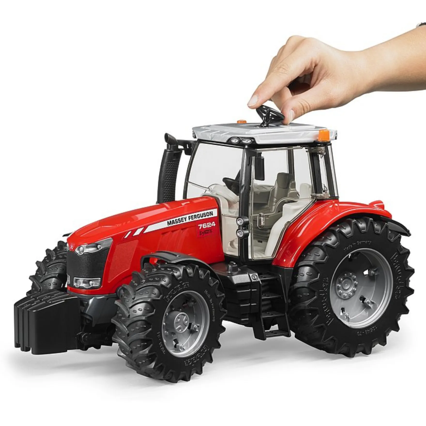 Bruder Tractor Massey Ferguson 7624