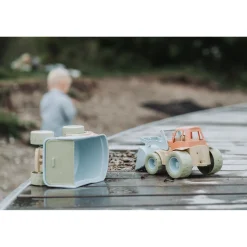 Dantoy truck in giftbox bio