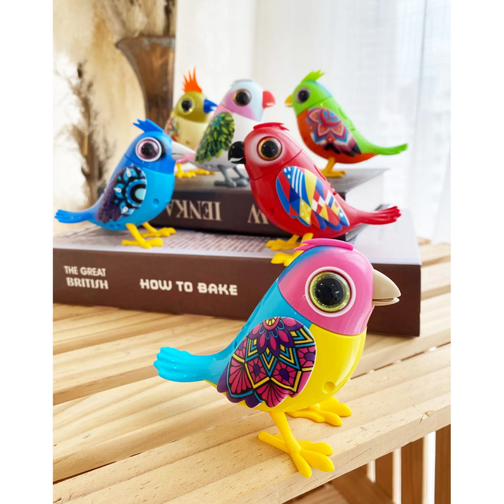 Digibirds S2 Hooded Parrot In Kooi