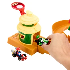 Hot Wheels Mario Kart Kong Island track set