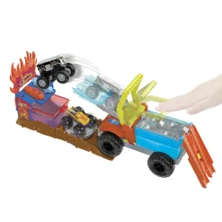 Hot Wheels Monster Trucks Fire Crash Challenge
