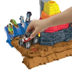 Hot Wheels Monster Trucks Arena Smashers Main Event