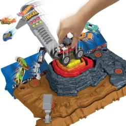 Hot Wheels Monster Trucks Arena Smashers Main Event