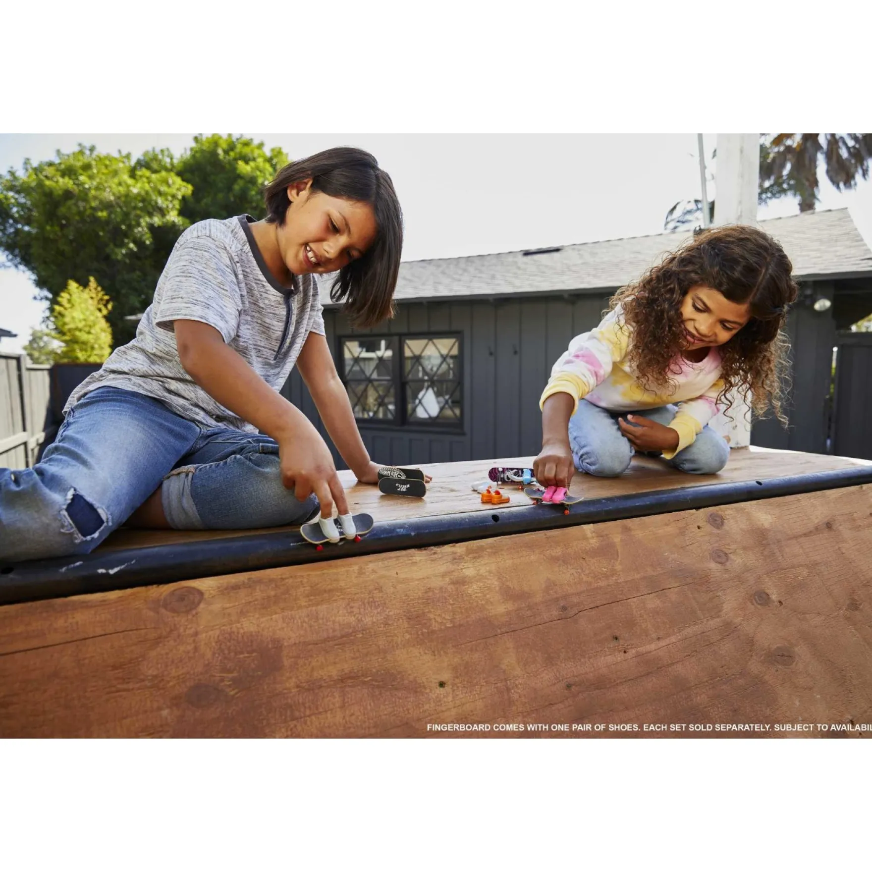 Hot Wheels Skate Fingerboard + Schoen Assorti