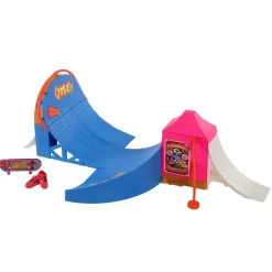 Hot Wheels Skate Fingerboard Amusement Park Set