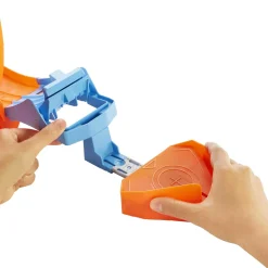 Hw action trackset loop stunt champion