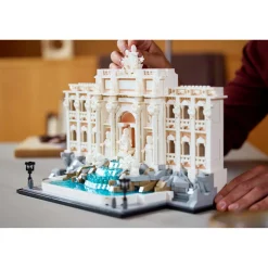 LEGO 21062 Architecture Trevifontein