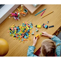 LEGO 11027 Classic Creatief Spelen Met Neon