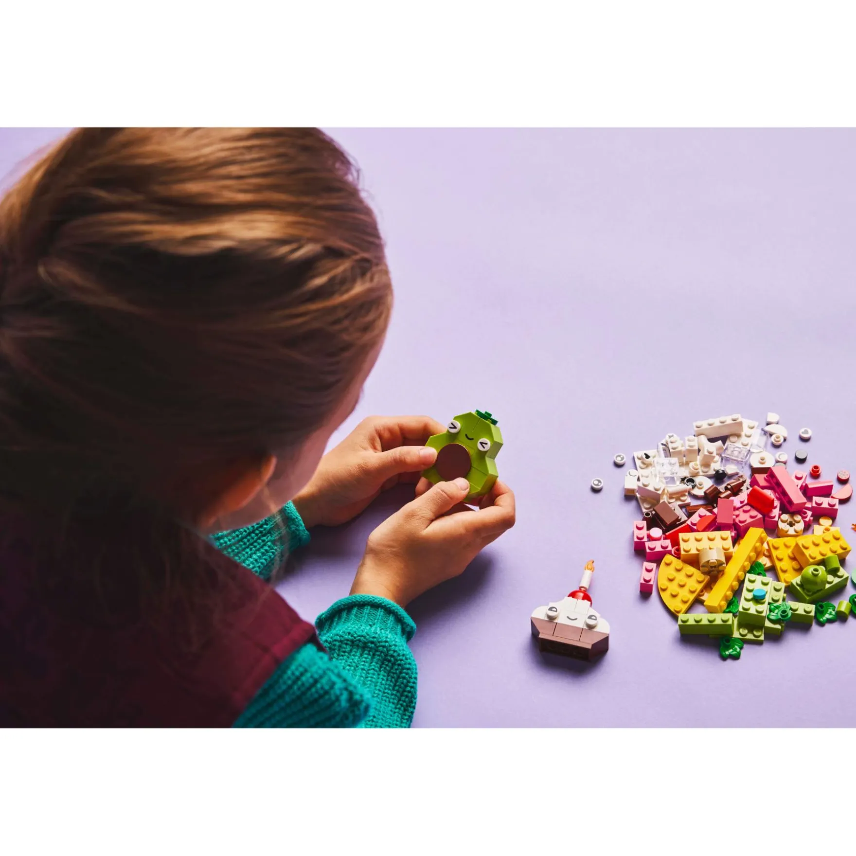 LEGO 11039 Classic Creatieve etensvriendjes