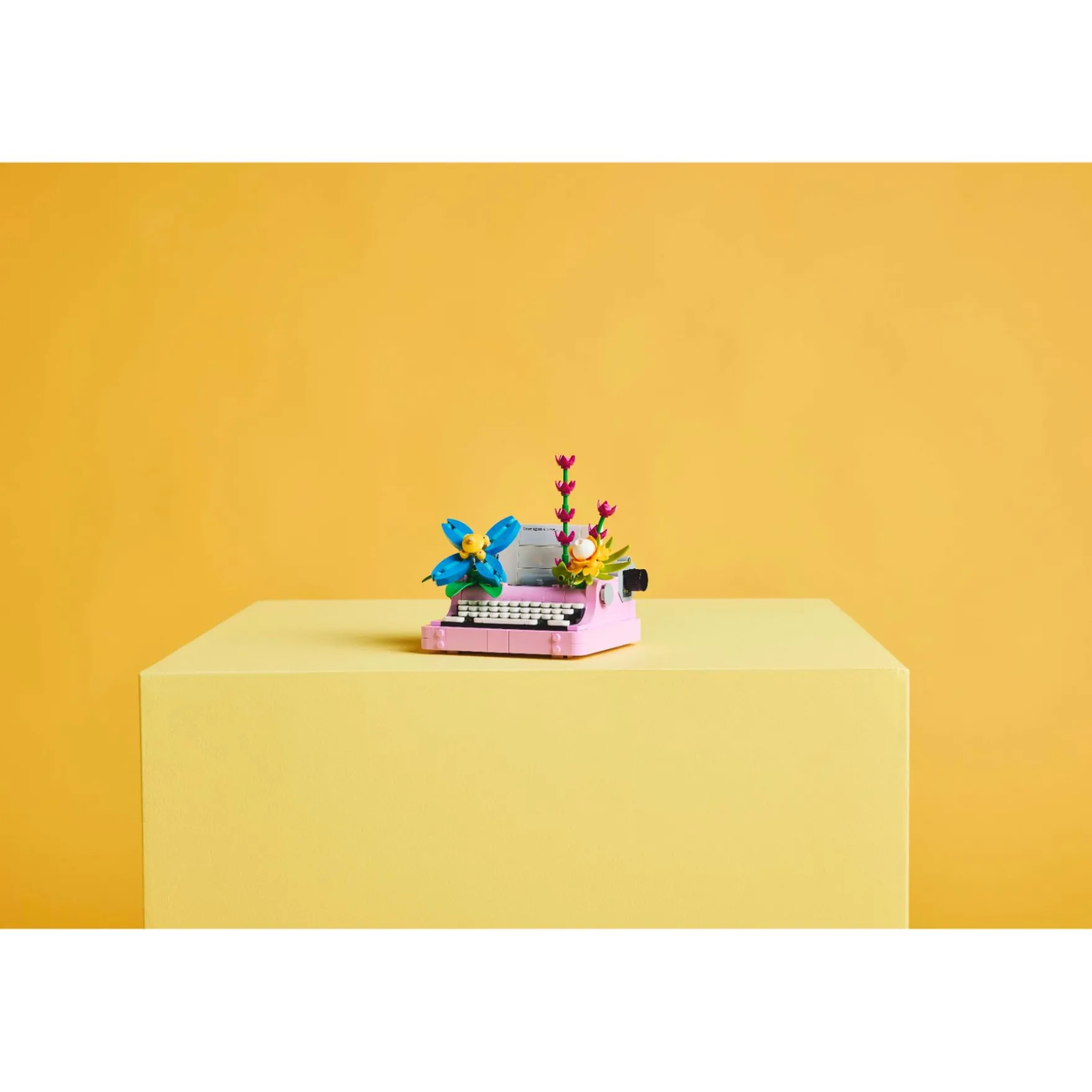 LEGO 31169 Creator Typemachine met bloemen