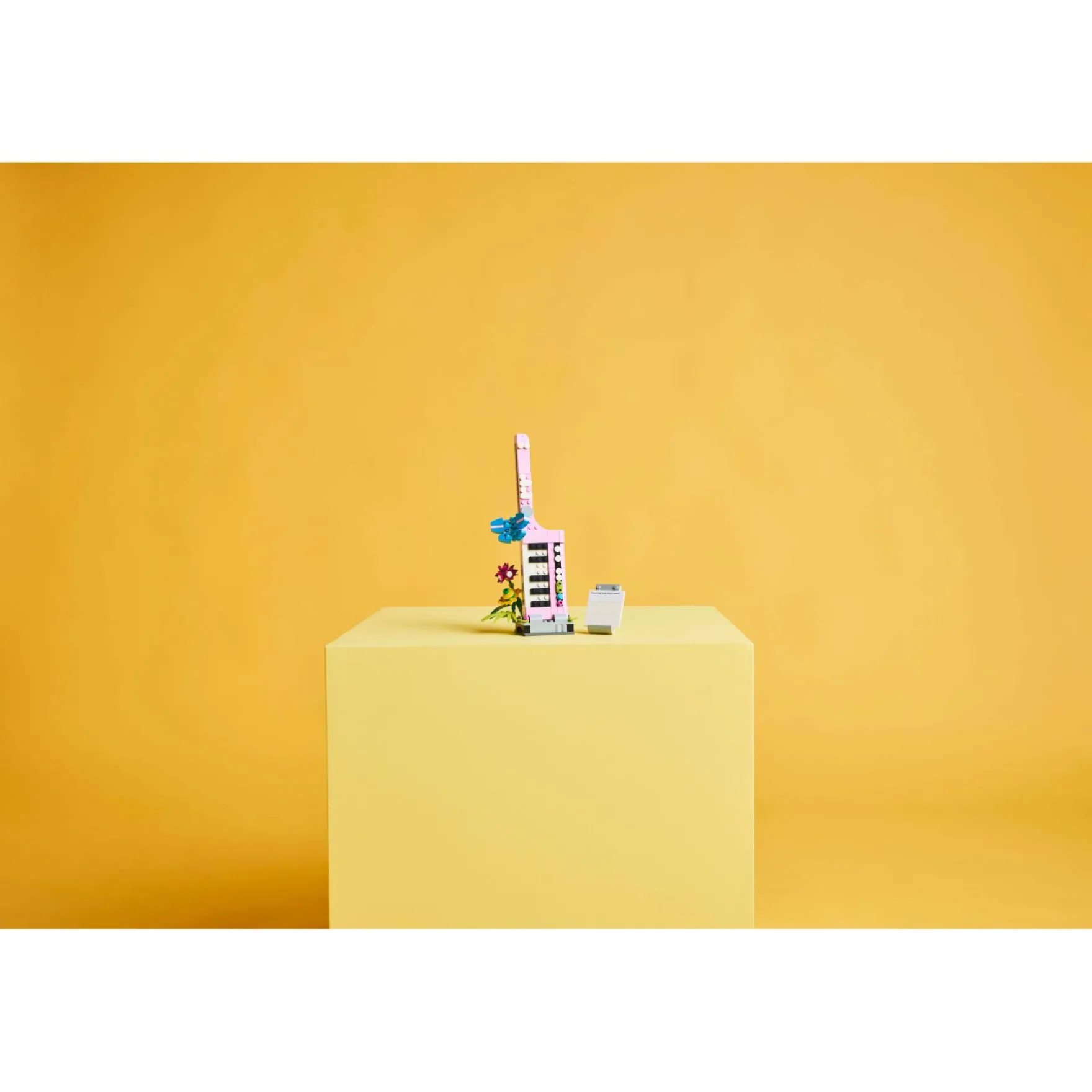 LEGO 31169 Creator Typemachine met bloemen