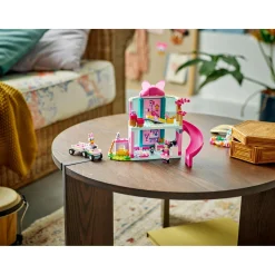 LEGO 43274 Disney Classic Minnie's Huisdierenhotel