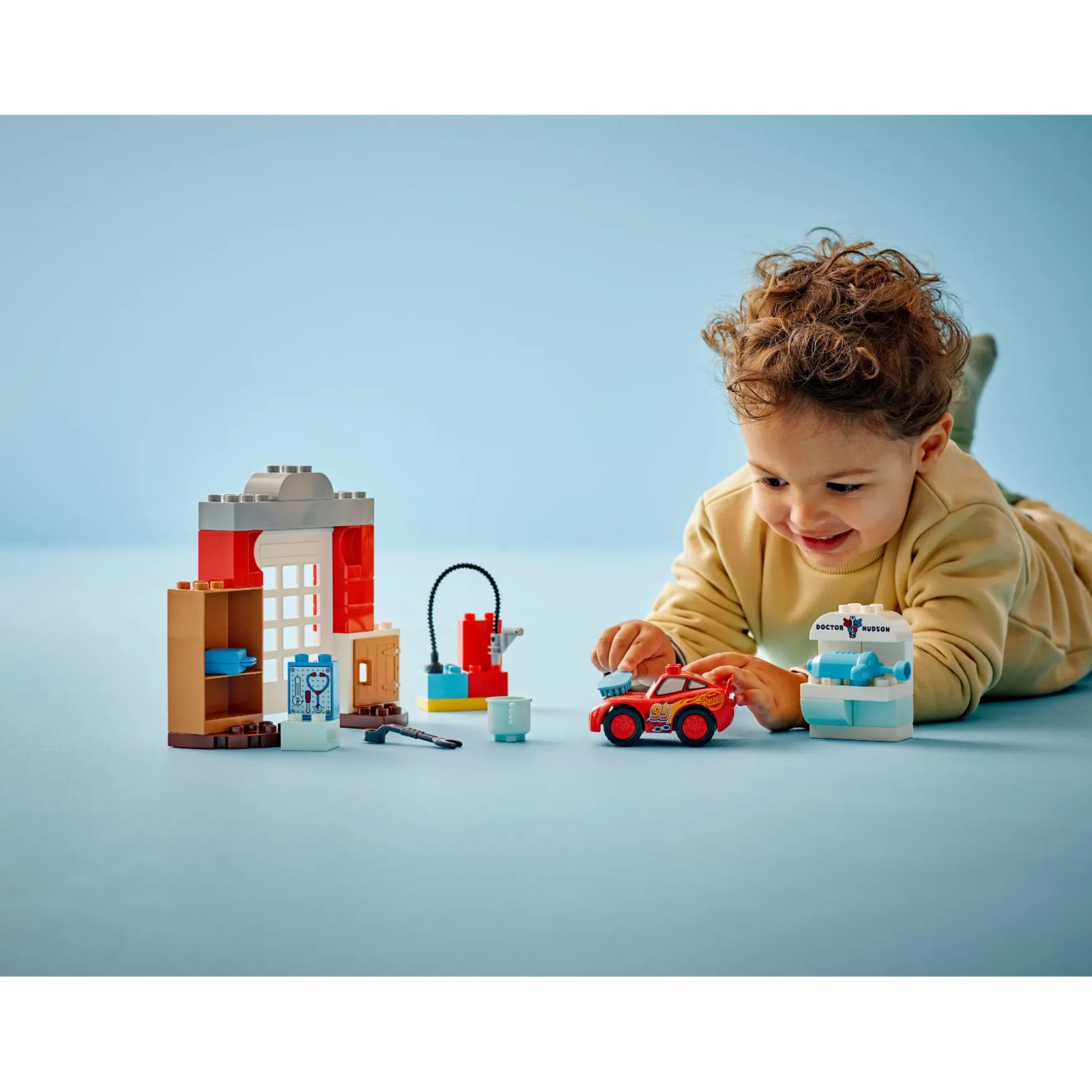 LEGO 10456 DUPLO Disney Mcqueens Bezoek Aan Docs Garage