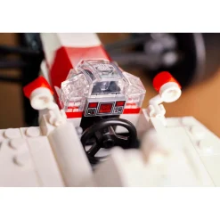 LEGO 10330 Icons McLaren MP4/4 en Ayrton Senna