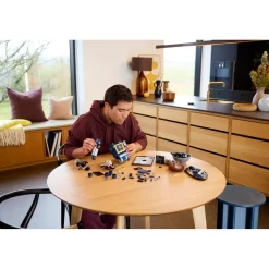 LEGO 10358 Icons Transformers: Soundwave