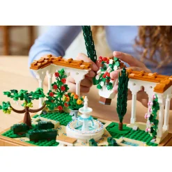 LEGO 10359 Icons Tuin met fontein