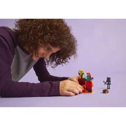 LEGO 21266 Minecraft De lavastrijd in de Nether
