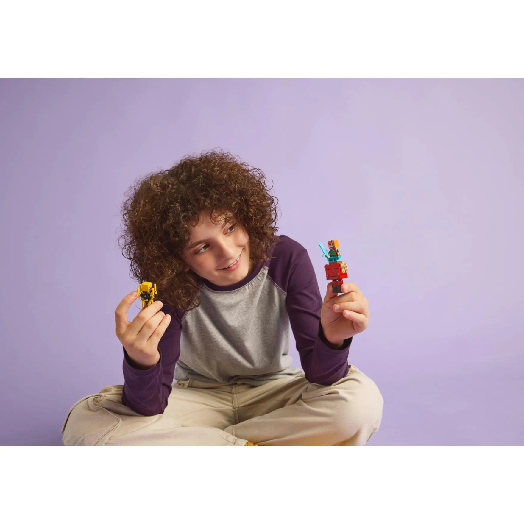 LEGO 21266 Minecraft De lavastrijd in de Nether