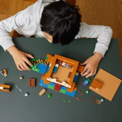 LEGO 21256 Minecraft Het Kikkerhuis