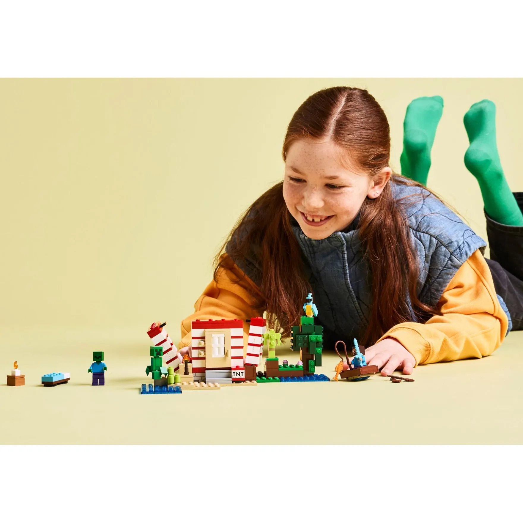 LEGO 21275 Minecraft Het TNT Junglehuis