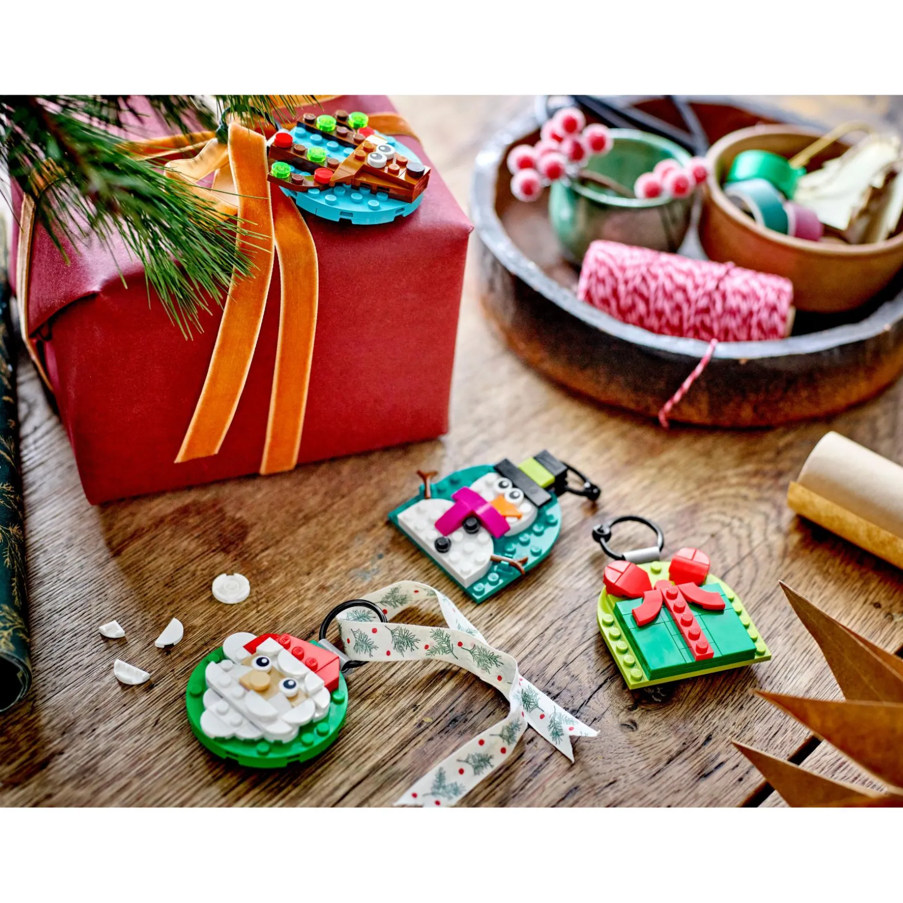 LEGO 40744 Seasons Schattige Kerstversieringen