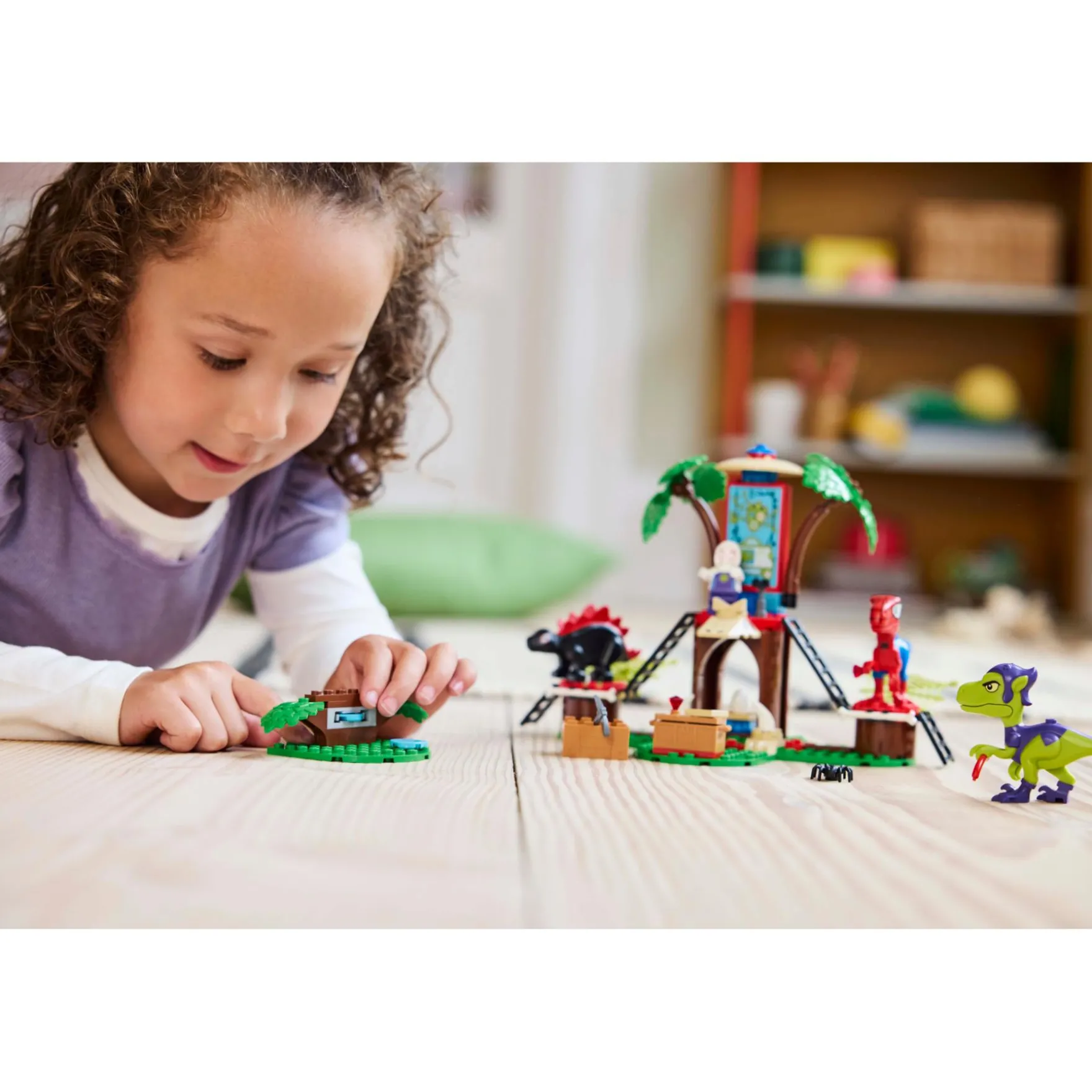 LEGO 11200 Spidey en Gobby's raptorstrijd bij de boomhut