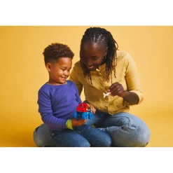 LEGO 11199 Spidey Team Spidey reddingsmissie met dinotruck