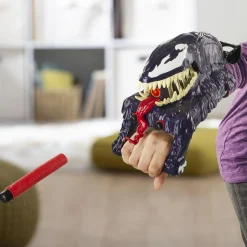 Marvel Spiderman Venom versus Venom strike blaster