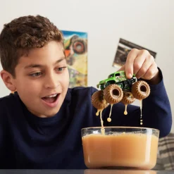 Monster Jam 1:64 Mystery Mudders 1 pack Assorti