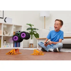 Monster Jam 1:15 Rc Ramp Champ Grave Digger