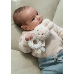 Nijntje Rammelaar Lucky Leaves