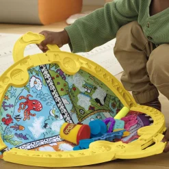 Play-Doh Fold&Go Mat