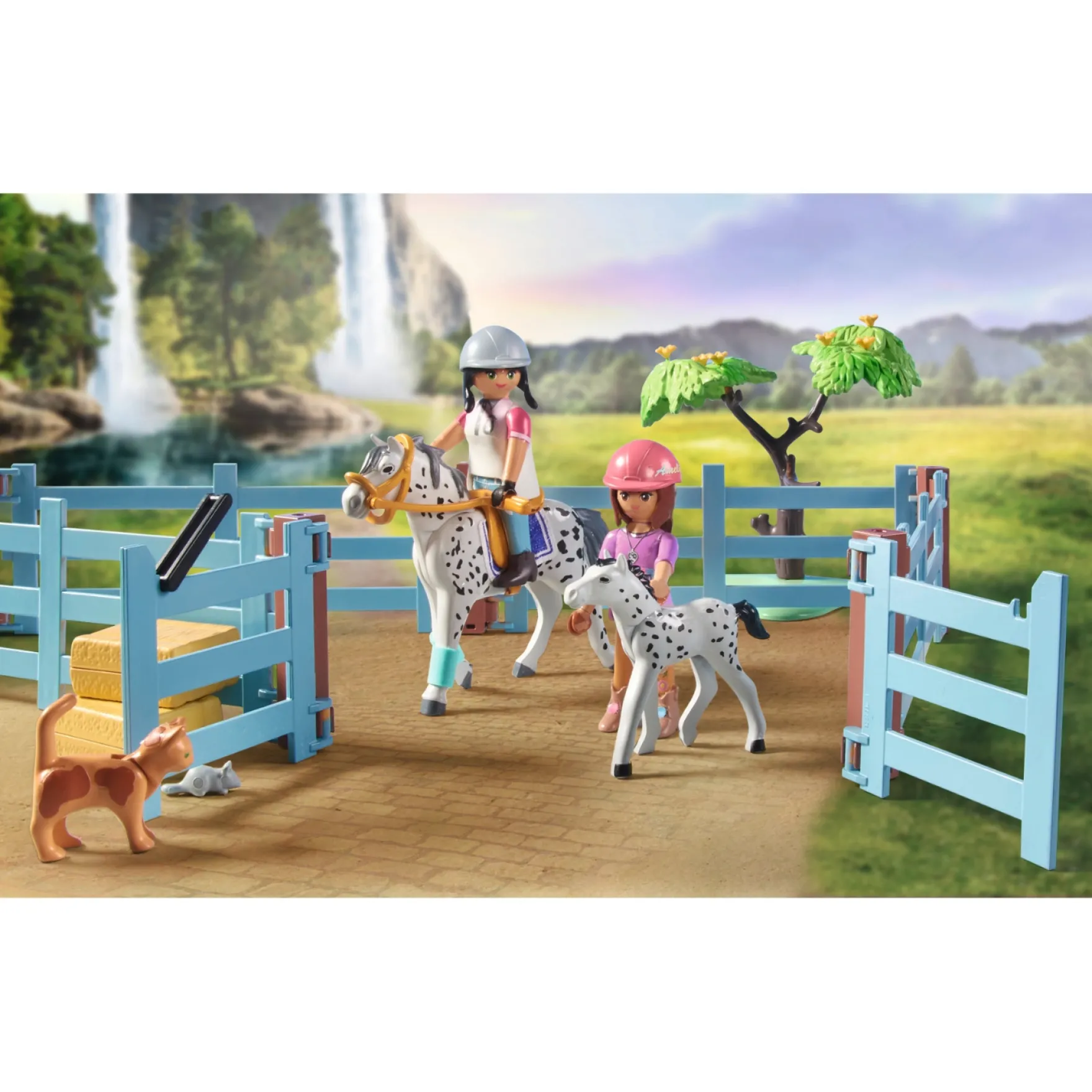 Playmobil 71351 Horses Waterfall Ranch
