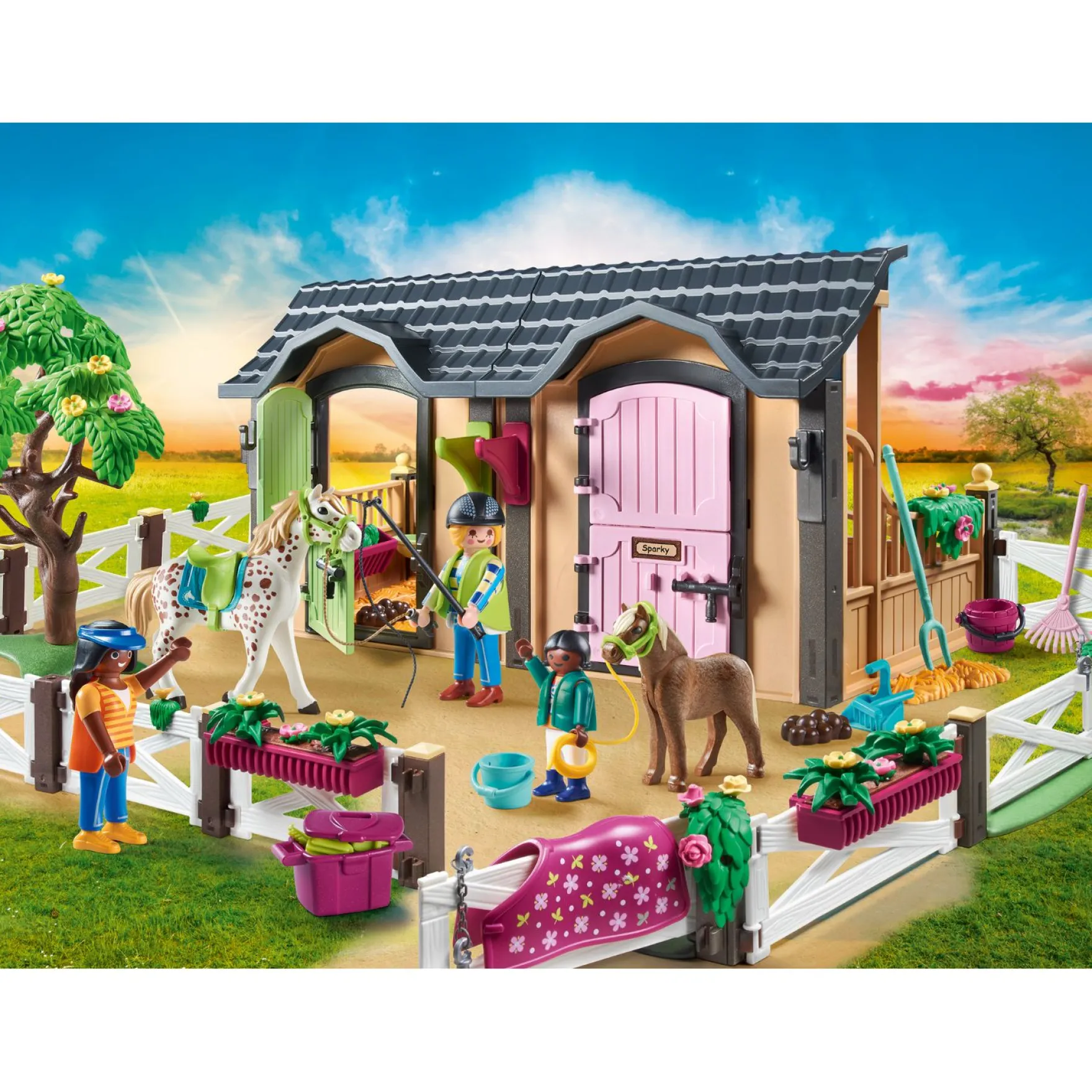 Playmobil 70995 PROMO Rijlessen Met Paardenboxen