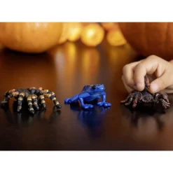 Schleich 14864 Blue Poison Dart Frog