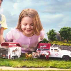 Schleich 42704 Mobile Vet With Trailer