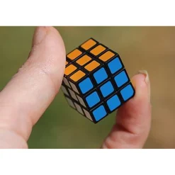 Spel World's Smallest Rubiks