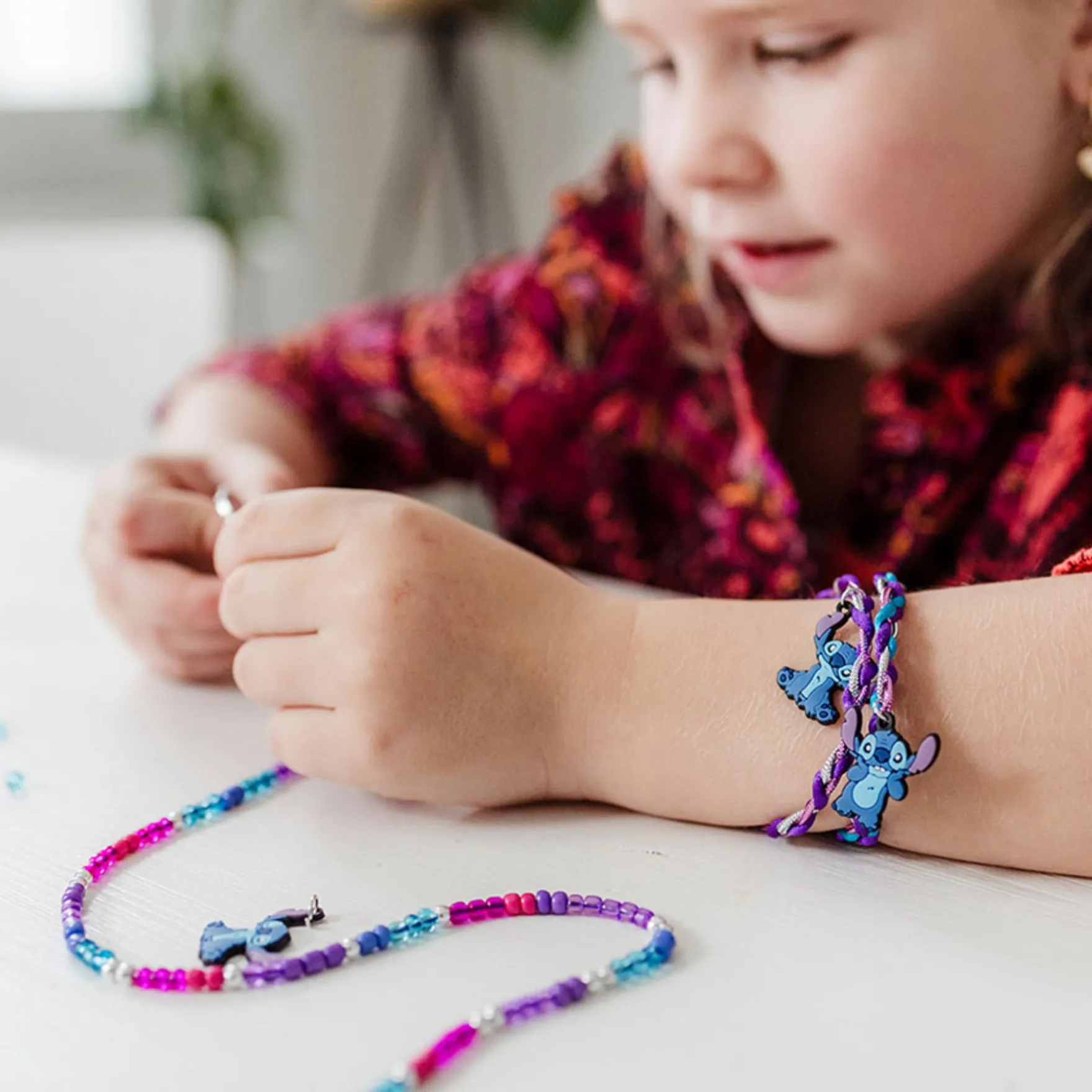 Totum Stitch bedelarmbanden maken