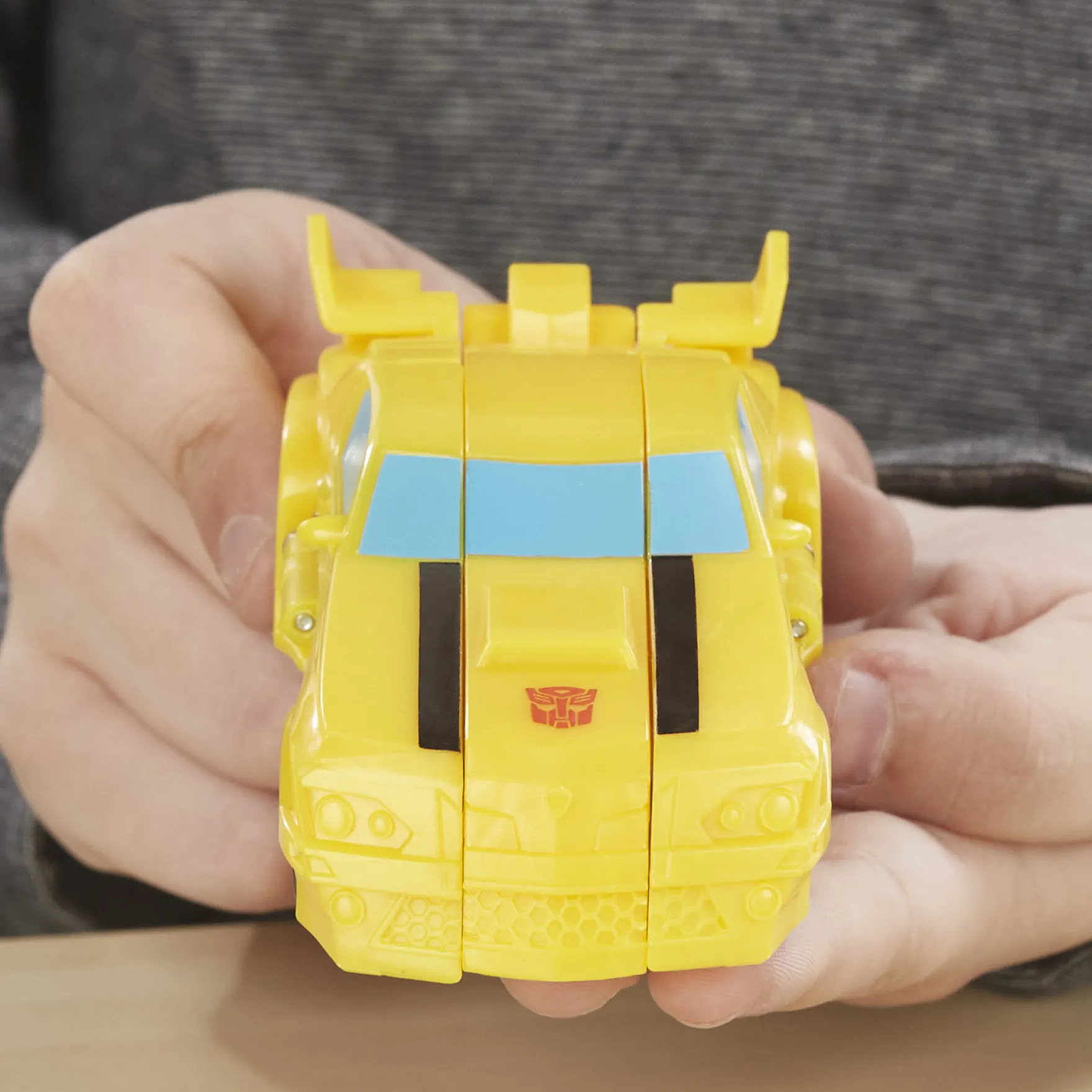 Transformers Bumblebee Cyberverse 1 Step